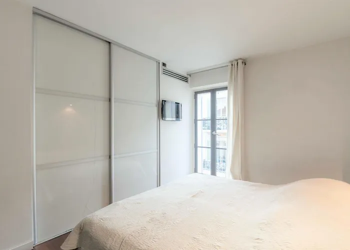 Gray D'albion 2 Bdr Cannes
