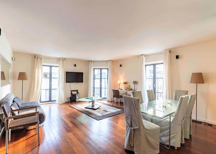 Gray D'albion 2 Bdr *